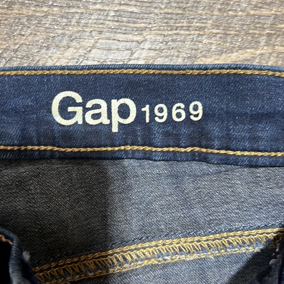 GAP 1969 Resolution True Skinny High Rise 6/28s - Picture 3 of 5